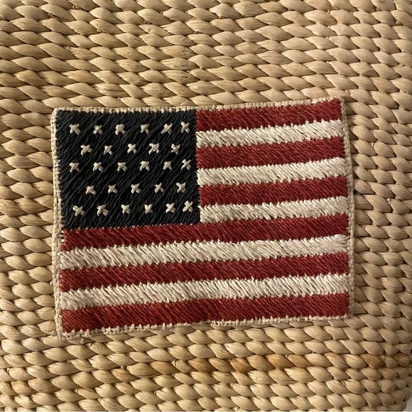 Woven Tote Bag with American Flag Design - Picture 2 of 9